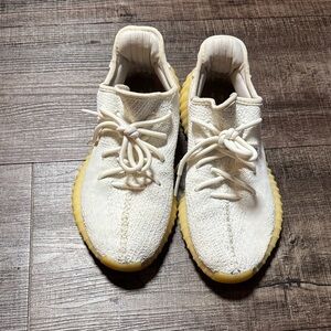 Adidas Yeezy Boost 350 V2 sneakers